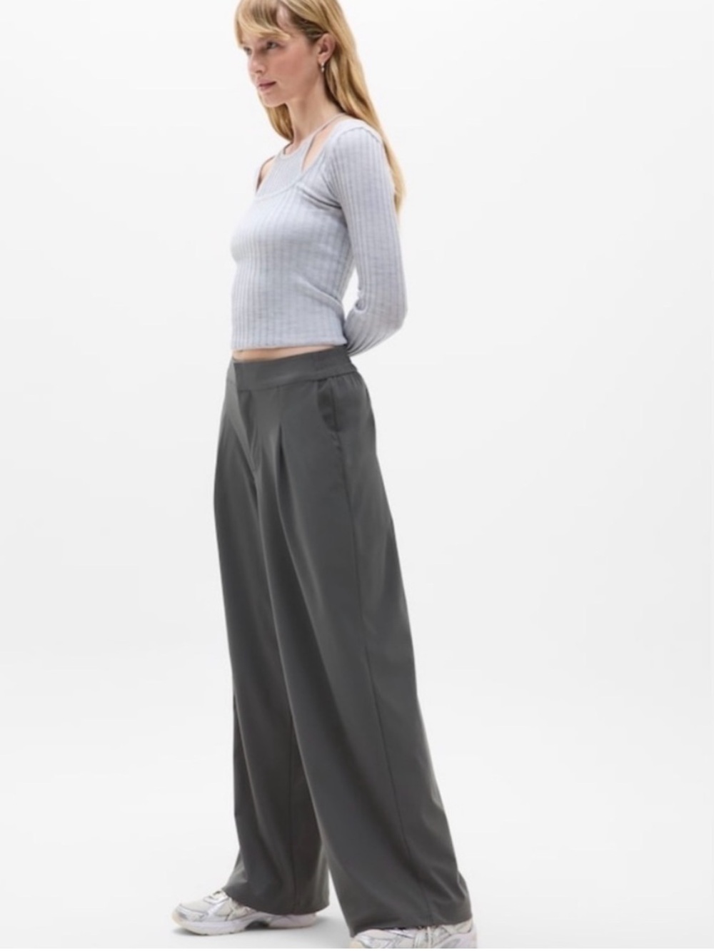 Athleta women's wide leg pinnacle pants.
